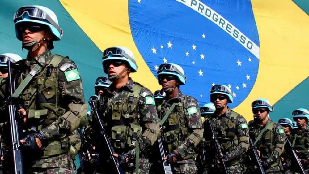 Serviço militar aberto às mulheres está em discussão no Senado