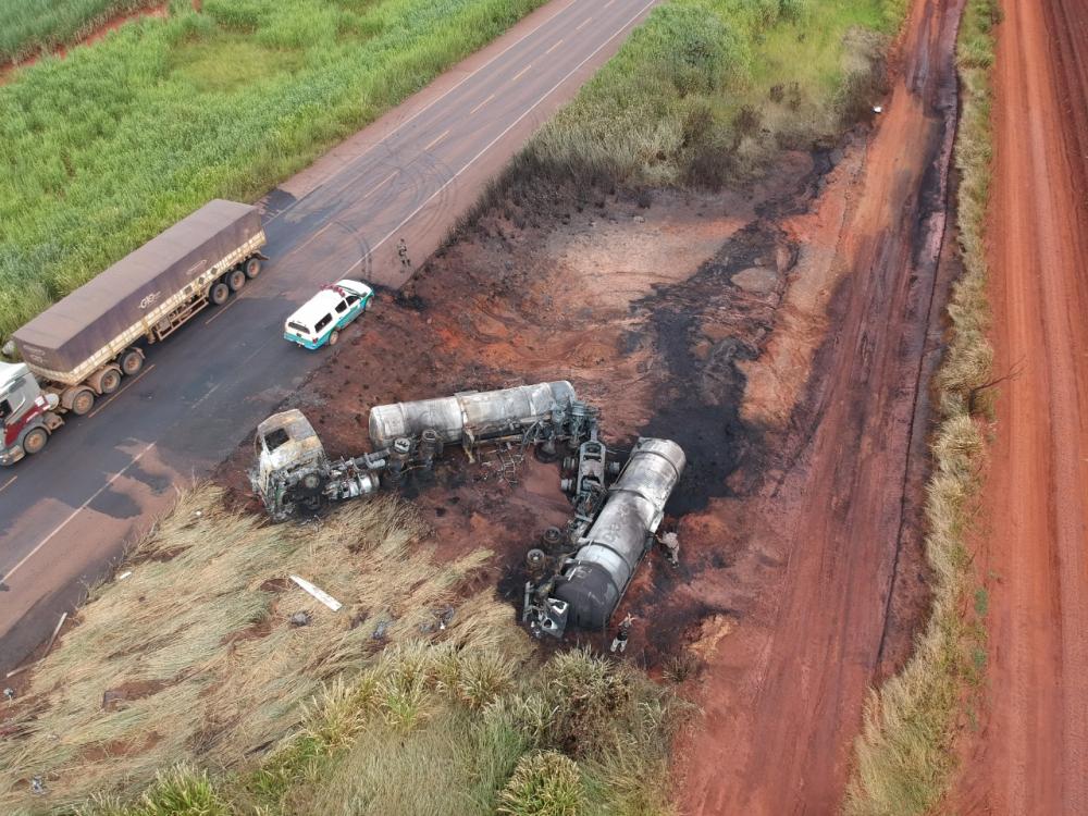 PMA de Batayporã autua empresa paranaense em R$ 43 mil pela poluição causada por combustível em acidente com morte de uma pessoa na BR 267