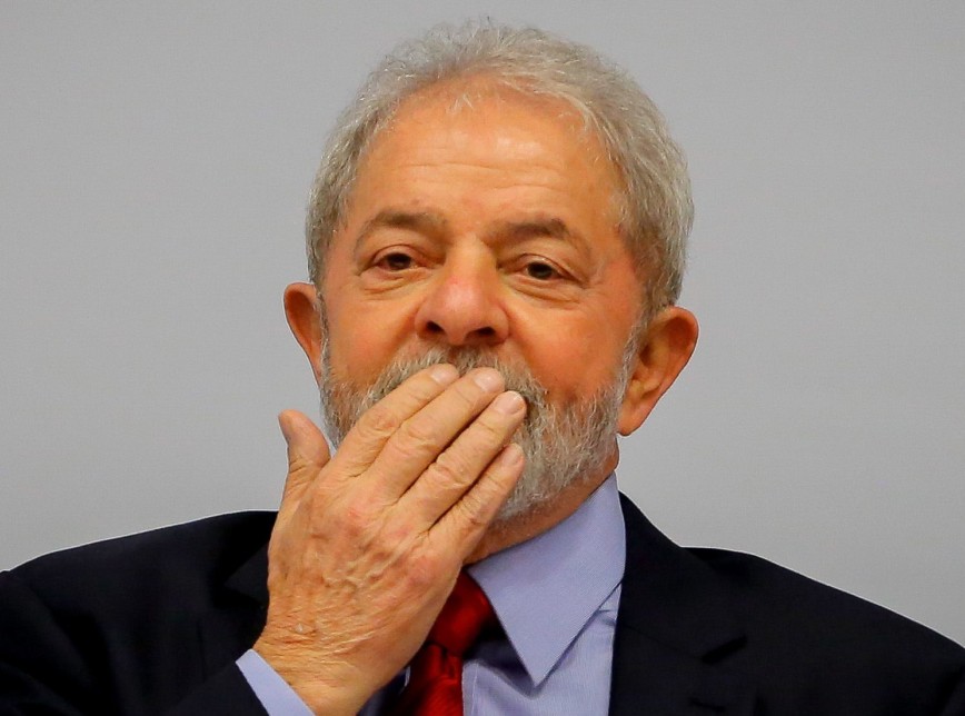 Lula comunica à Justiça que viajará por França, Suíça e Alemanha