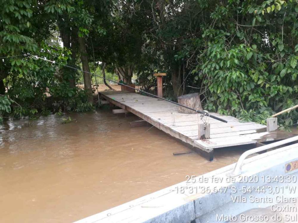 Dono de rancho em Coxim é autuado em R$ 1 mil por pesca no rio Taquari durante piracema